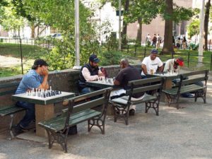 800px-Washington_Square_Park_Chess_Players_by_David_Shankbone